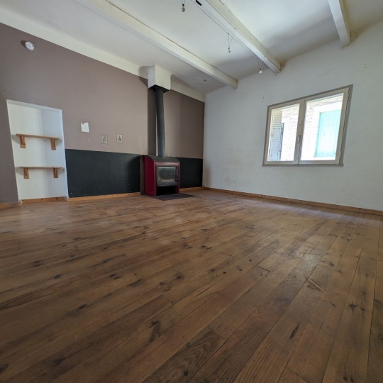  Midimas Immo : Building | BAGNOLS-SUR-CEZE (30200) | 241 m2 | 227 999 € 