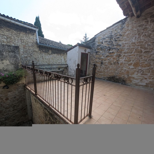  Midimas Immo : Building | BAGNOLS-SUR-CEZE (30200) | 241 m2 | 227 999 € 