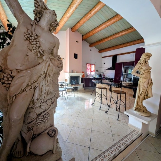  Midimas Immo : Maison / Villa | TRESQUES (30330) | 240 m2 | 609 000 € 
