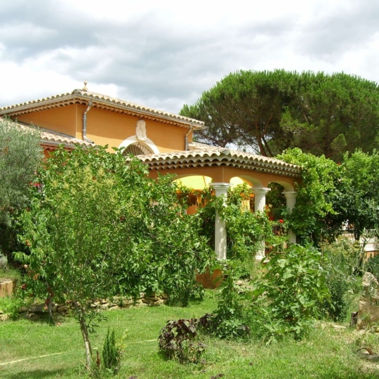 Midimas Immo : Maison / Villa | TRESQUES (30330) | 240.00m2 | 609 000 € 