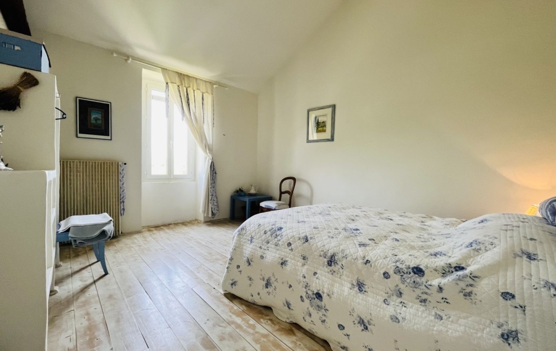 Midimas Immo : Domaines / Propriétés | GOUDARGUES (30630) | 136 m2 | 485 000 € 