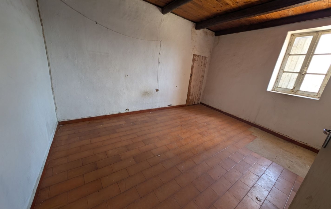 Midimas Immo : Maison / Villa | UZES (30700) | 408 m2 | 244 950 € 