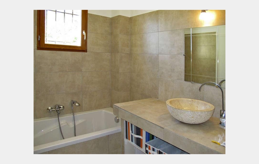 Midimas Immo : Maison / Villa | GOUDARGUES (30630) | 100 m2 | 359 000 € 