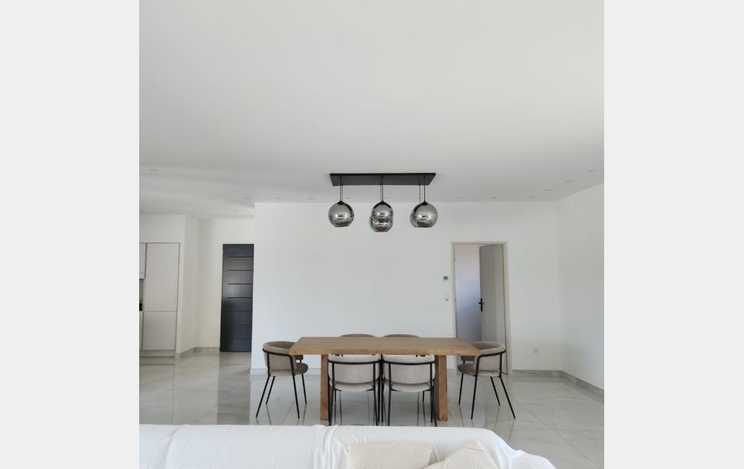 Midimas Immo : Domaines / Propriétés | GOUDARGUES (30630) | 207 m2 | 577 500 € 
